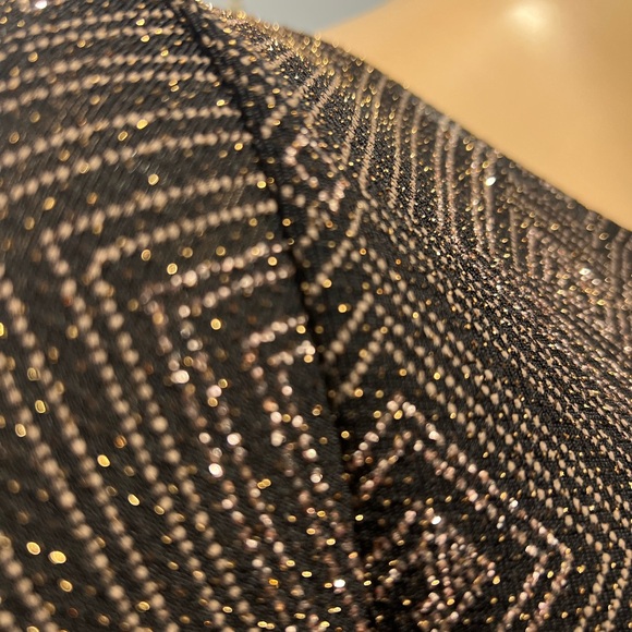 Monroe & Main Black & Bronze Shimmering Dazzling Body con Dress X Lg NEW - Picture 3 of 6